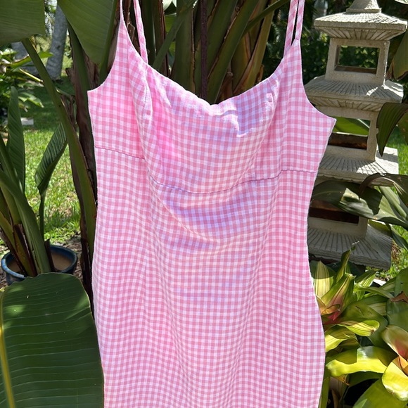BNWT Pink & White Gingham Mini Dress - Picture 2 of 9